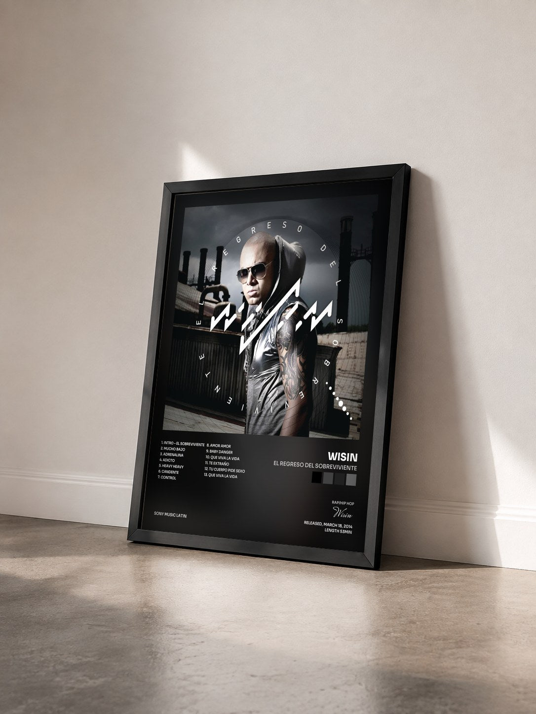 #noir Tableau de l'album El Regreso del Sobreviviente de Wisin vu de trois quarts, cadre noir