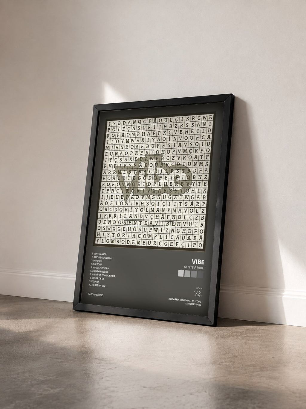 #noir Tableau de l'album Sente a Vibe de Vibe vu de trois quarts, cadre noir