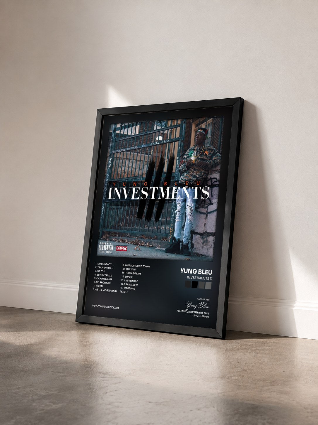 #noir Tableau de l'album Investments 3 de Yung Bleu vu de trois quarts, cadre noir