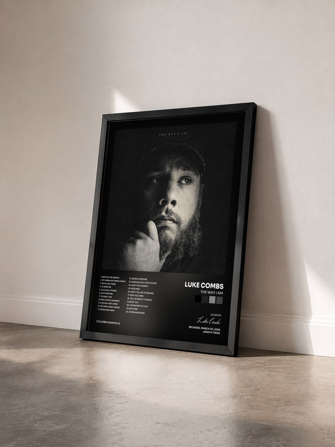 #noir Tableau de l'album The Way I Am de Luke Combs vu de trois quarts, cadre noir