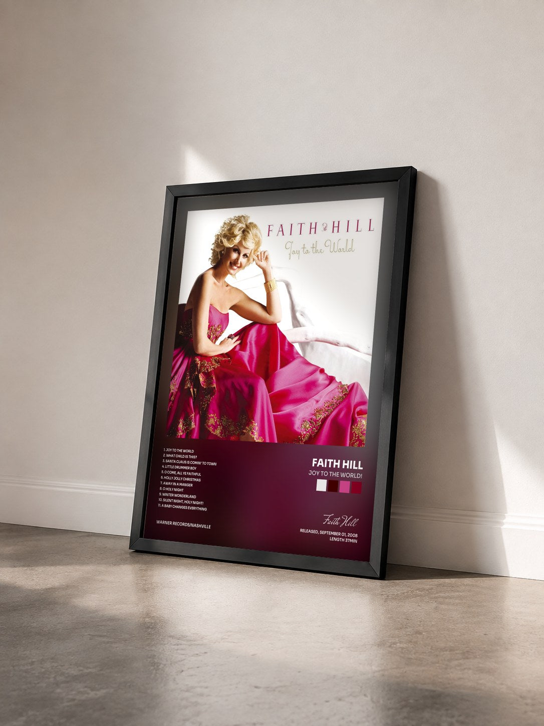 #noir Tableau de l'album Joy to the World! de Faith Hill vu de trois quarts, cadre noir