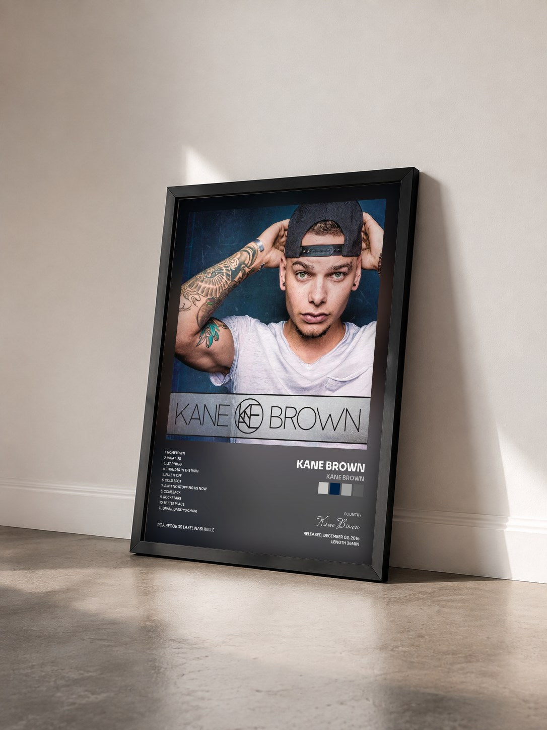#noir Tableau de l'album Kane Brown de Kane Brown vu de trois quarts, cadre noir