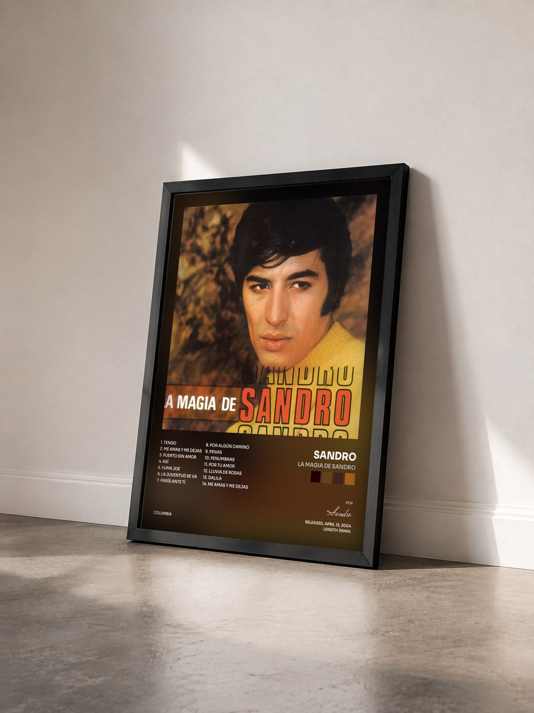 #noir Tableau de l'album La Magia de Sandro de Sandro vu de trois quarts, cadre noir