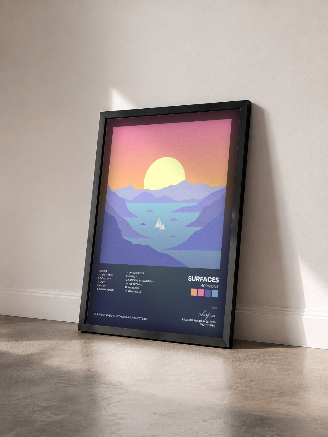 #noir Tableau de l'album Horizons de Surfaces vu de trois quarts, cadre noir