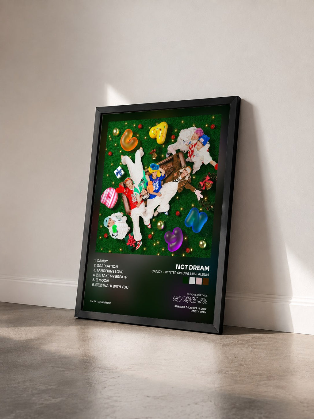 #noir Tableau de l'album Candy - Winter Special Mini Album de NCT DREAM vu de trois quarts, cadre noir