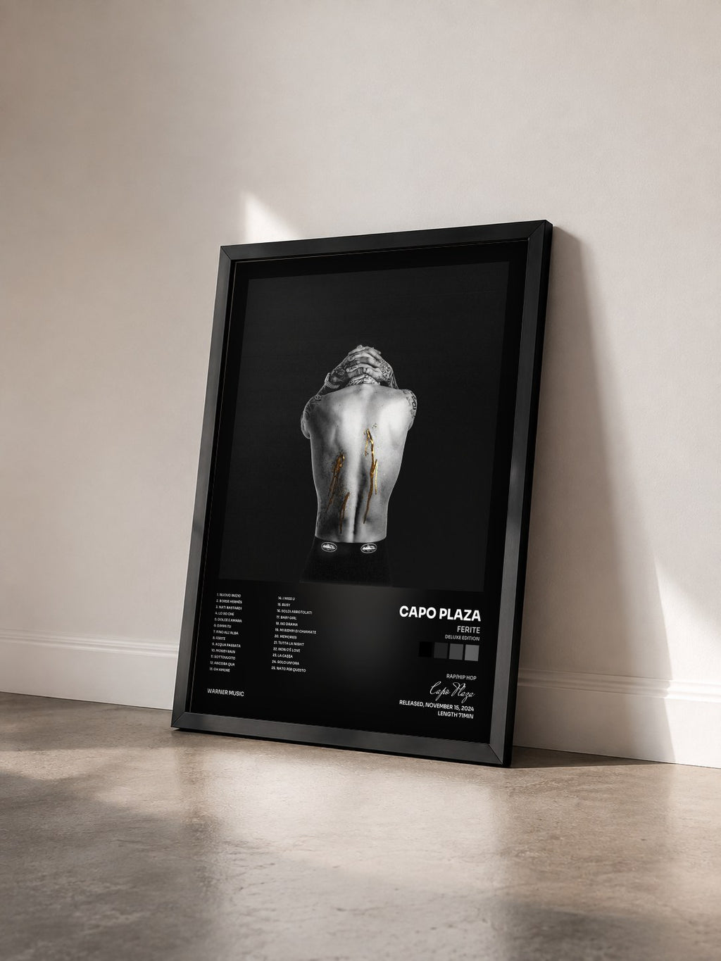 #noir Tableau de l'album FERITE (Deluxe Edition) de Capo Plaza vu de trois quarts, cadre noir