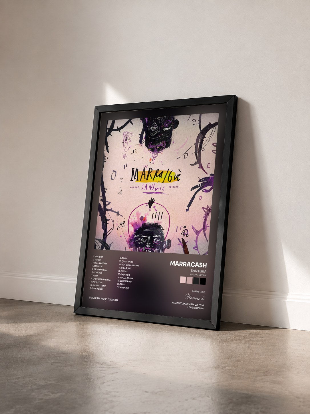 #noir Tableau de l'album Santeria (Voodoo Edition) de Marracash vu de trois quarts, cadre noir
