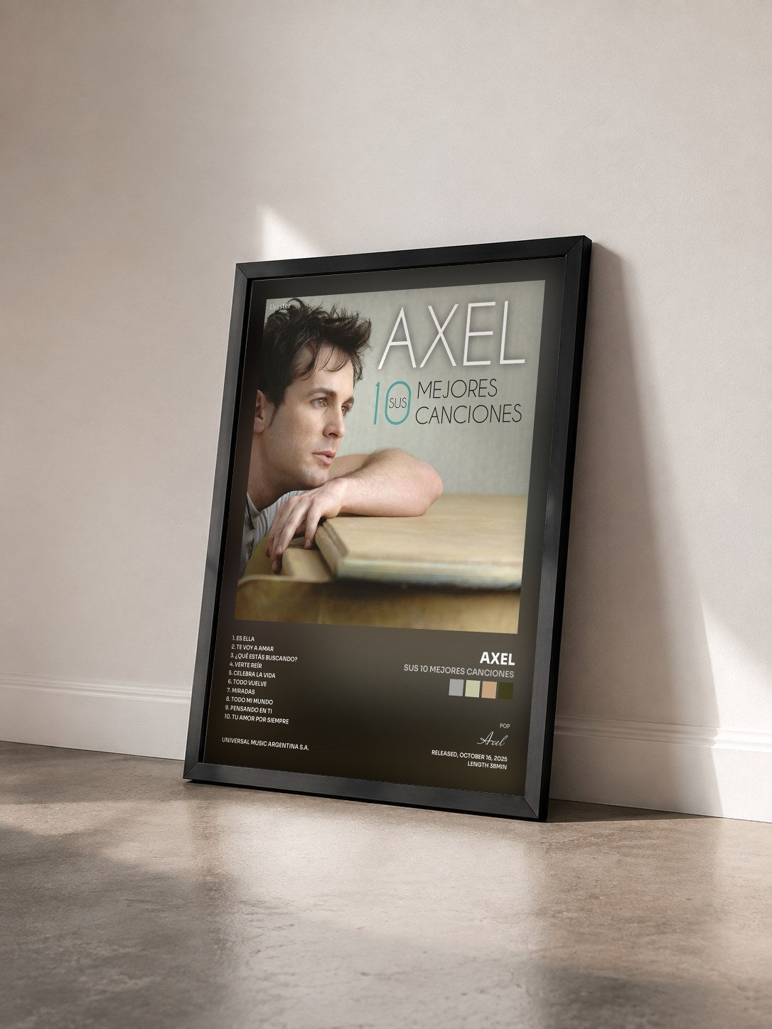 #noir Tableau de l'album Sus 10 Mejores Canciones de Axel vu de trois quarts, cadre noir