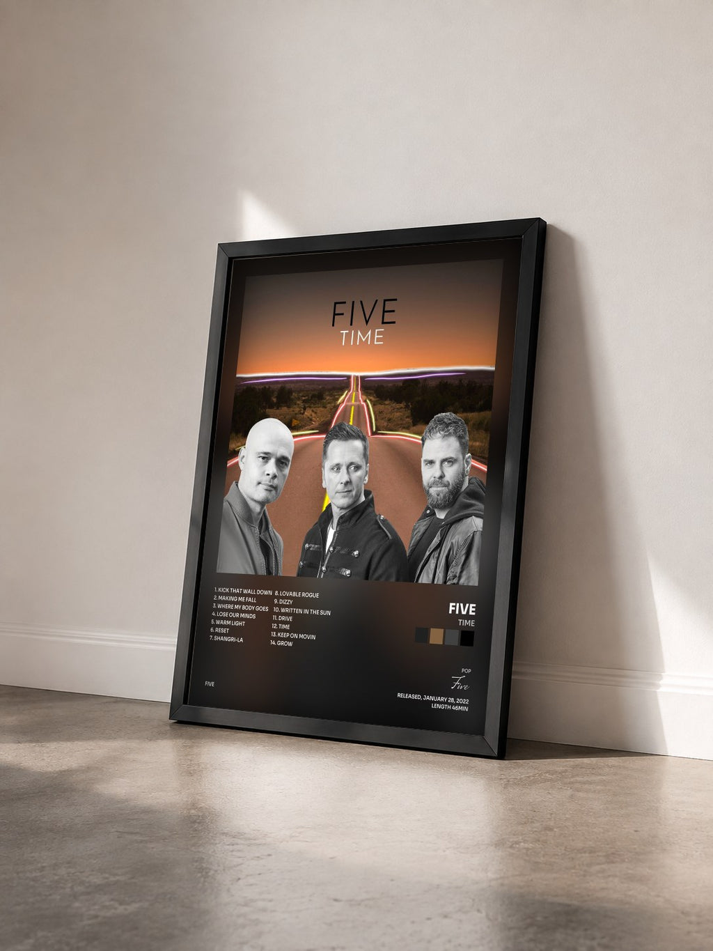#noir Tableau de l'album Time de Five vu de trois quarts, cadre noir