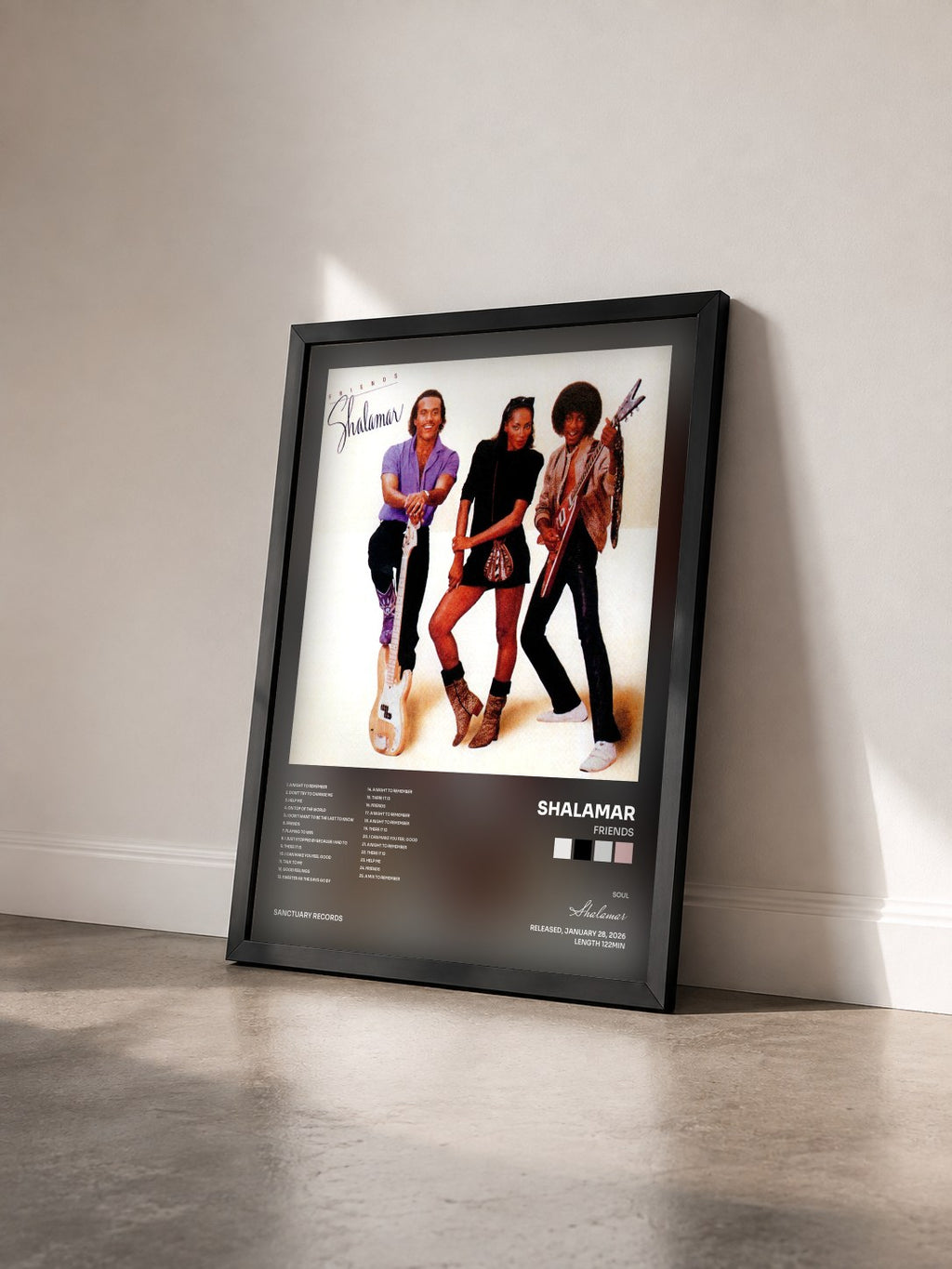 #noir Tableau de l'album Friends de Shalamar vu de trois quarts, cadre noir