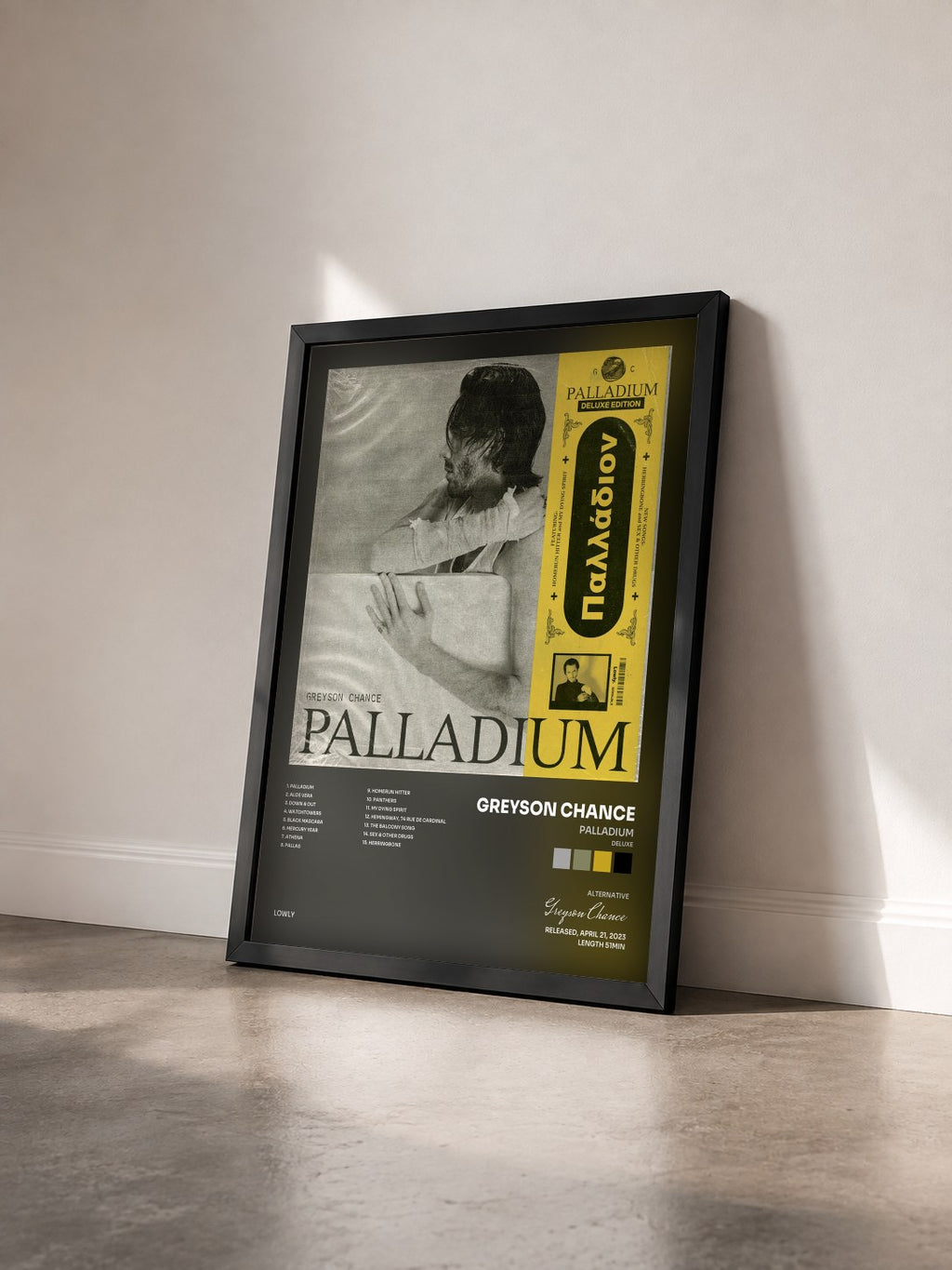 #noir Tableau de l'album Palladium (Deluxe) de Greyson Chance vu de trois quarts, cadre noir