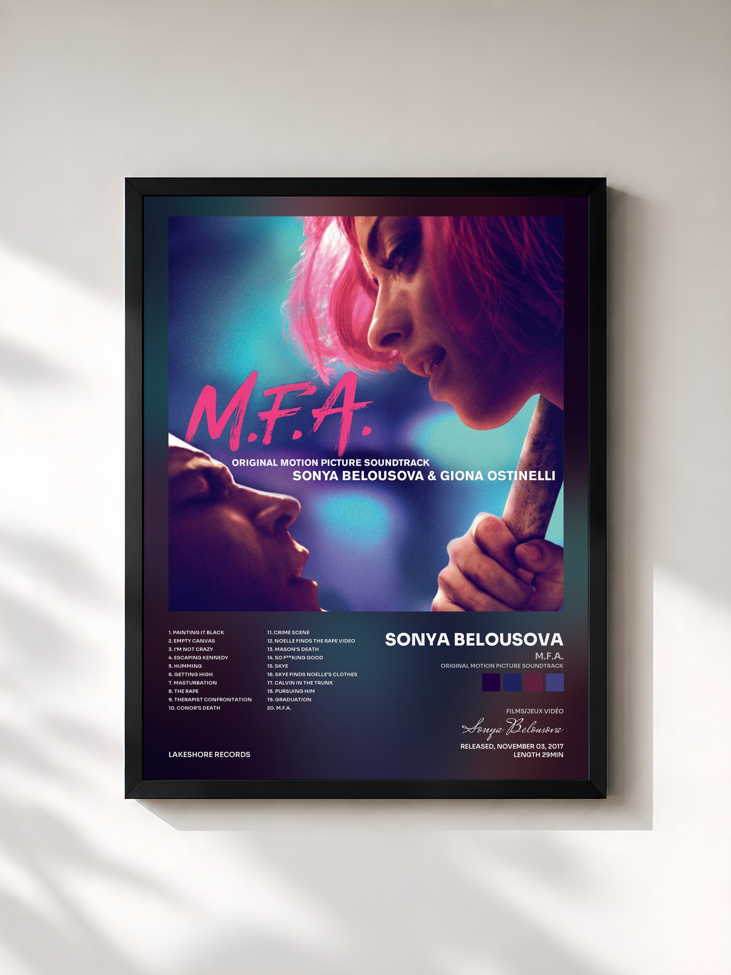 #noir Tableau de l'album M.F.A. (Original Motion Picture Soundtrack) de Sonya Belousova, cadre noir, imprimé et encadré en France