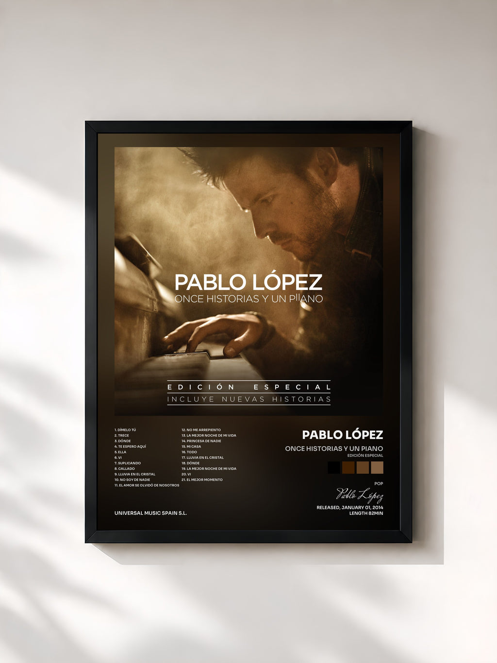 #noir Tableau de l'album Once Historias Y Un Piano (Edición Especial) de Pablo López, cadre noir, imprimé et encadré en France