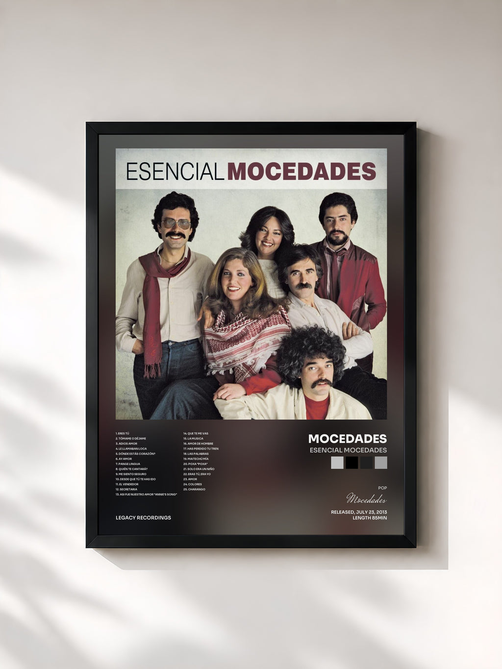#noir Tableau de l'album Esencial Mocedades de Mocedades, cadre noir, imprimé et encadré en France