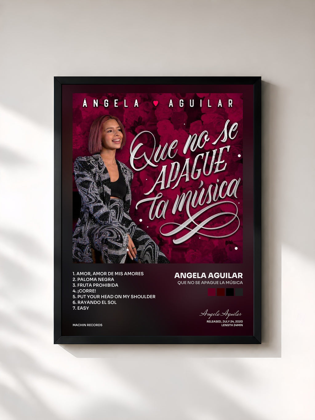 #noir Tableau de l'album Que No Se Apague La Música de Angela Aguilar, cadre noir, imprimé et encadré en France