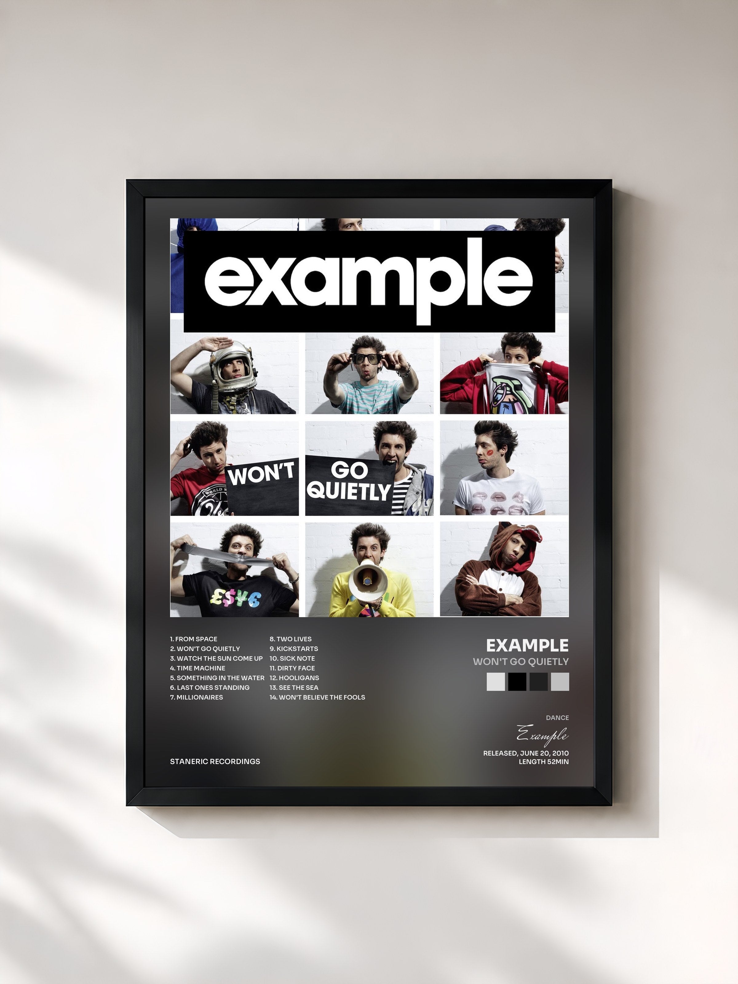 #noir Tableau de l'album Won't Go Quietly de Example, cadre noir, imprimé et encadré en France