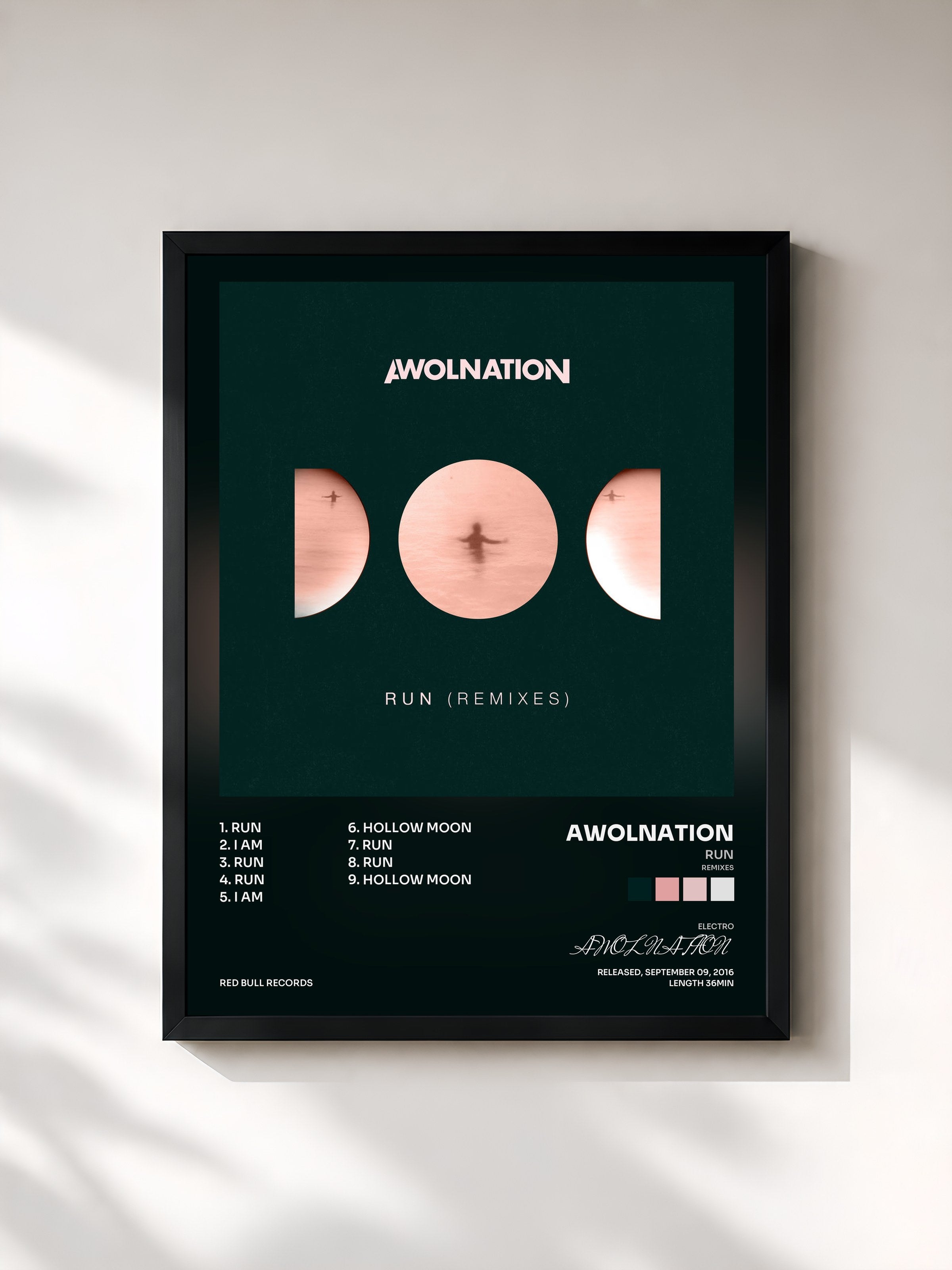 #noir Tableau de l'album Run (Remixes) de AWOLNATION, cadre noir, imprimé et encadré en France