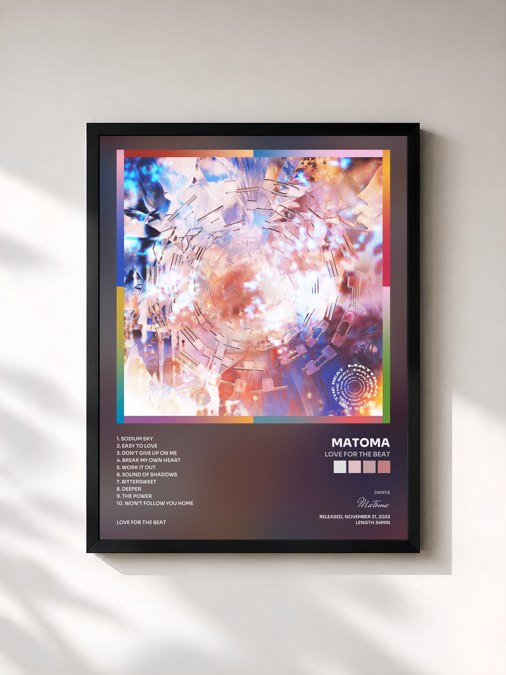 #noir Tableau de l'album Love For The Beat de Matoma, cadre noir, imprimé et encadré en France