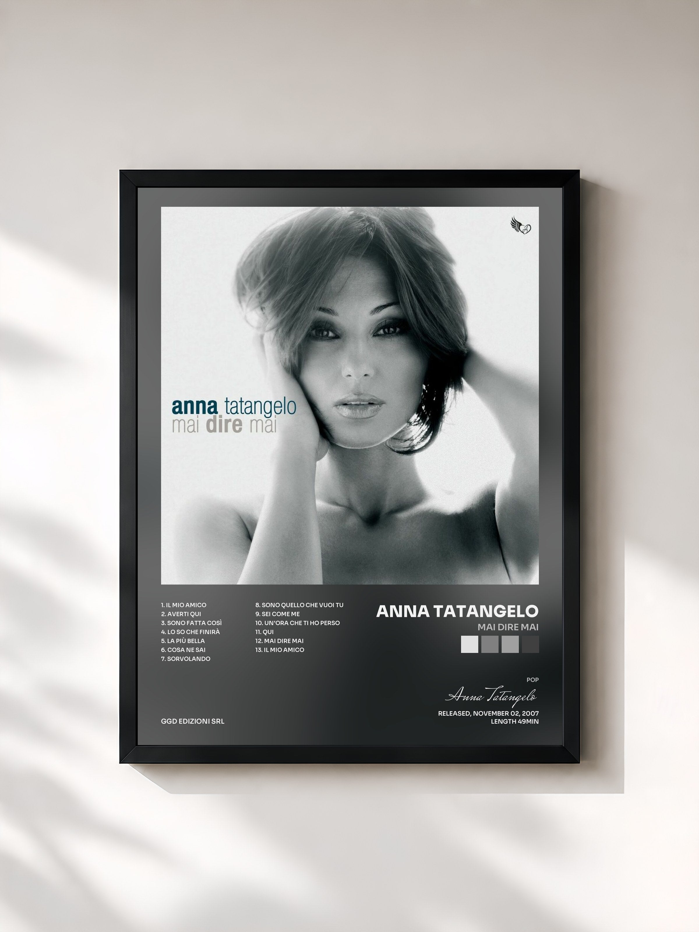 #noir Tableau de l'album Mai dire mai de Anna Tatangelo, cadre noir, imprimé et encadré en France