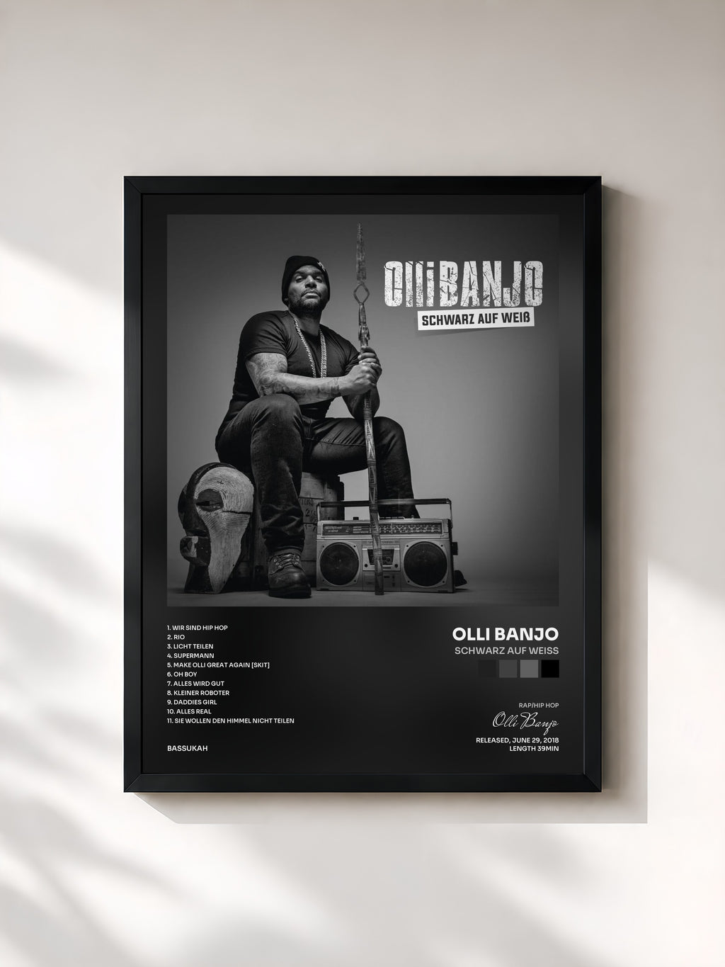 #noir Tableau de l'album Schwarz auf Weiß de Olli Banjo, cadre noir, imprimé et encadré en France