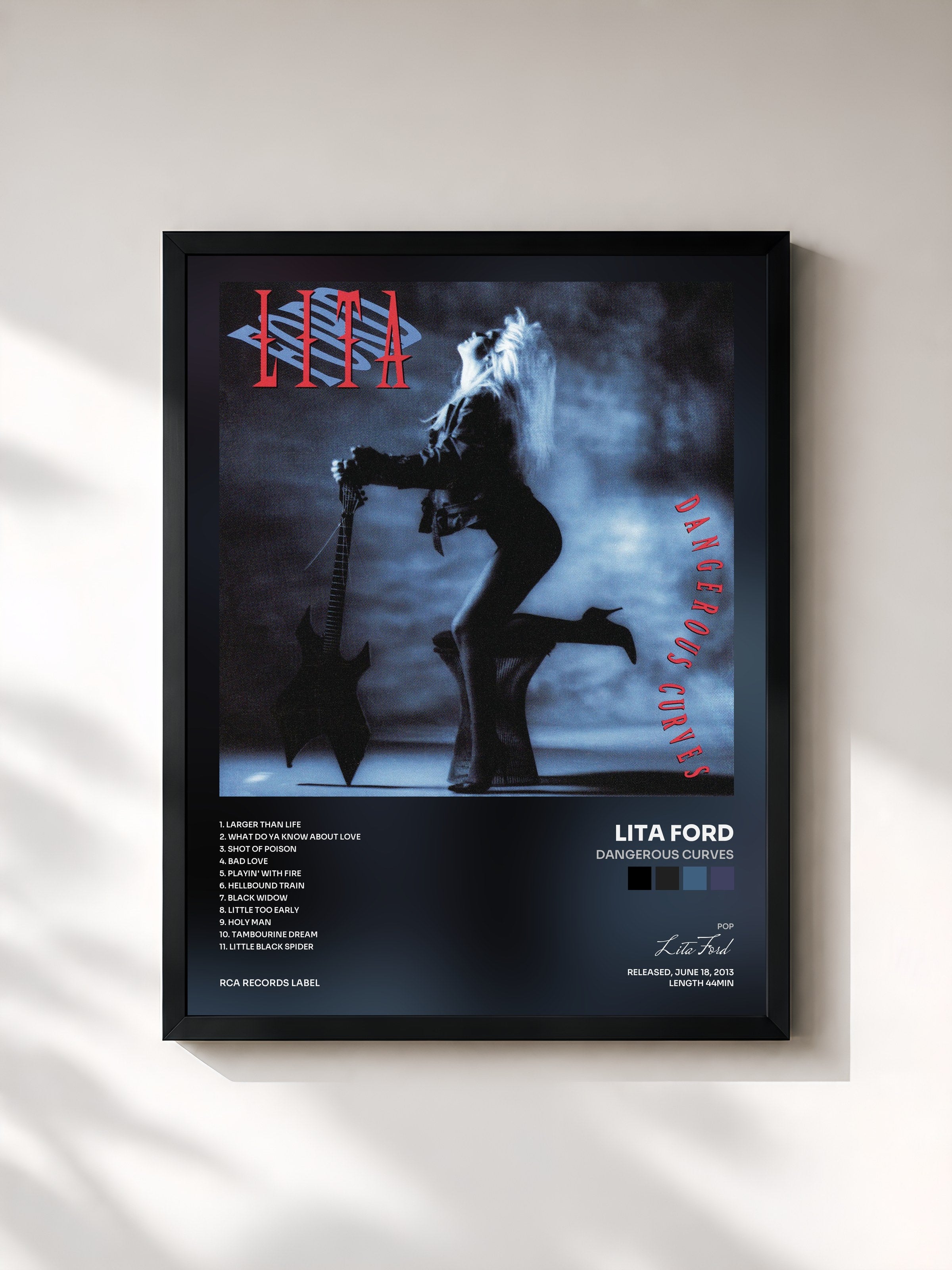 #noir Tableau de l'album Dangerous Curves de Lita Ford, cadre noir, imprimé et encadré en France