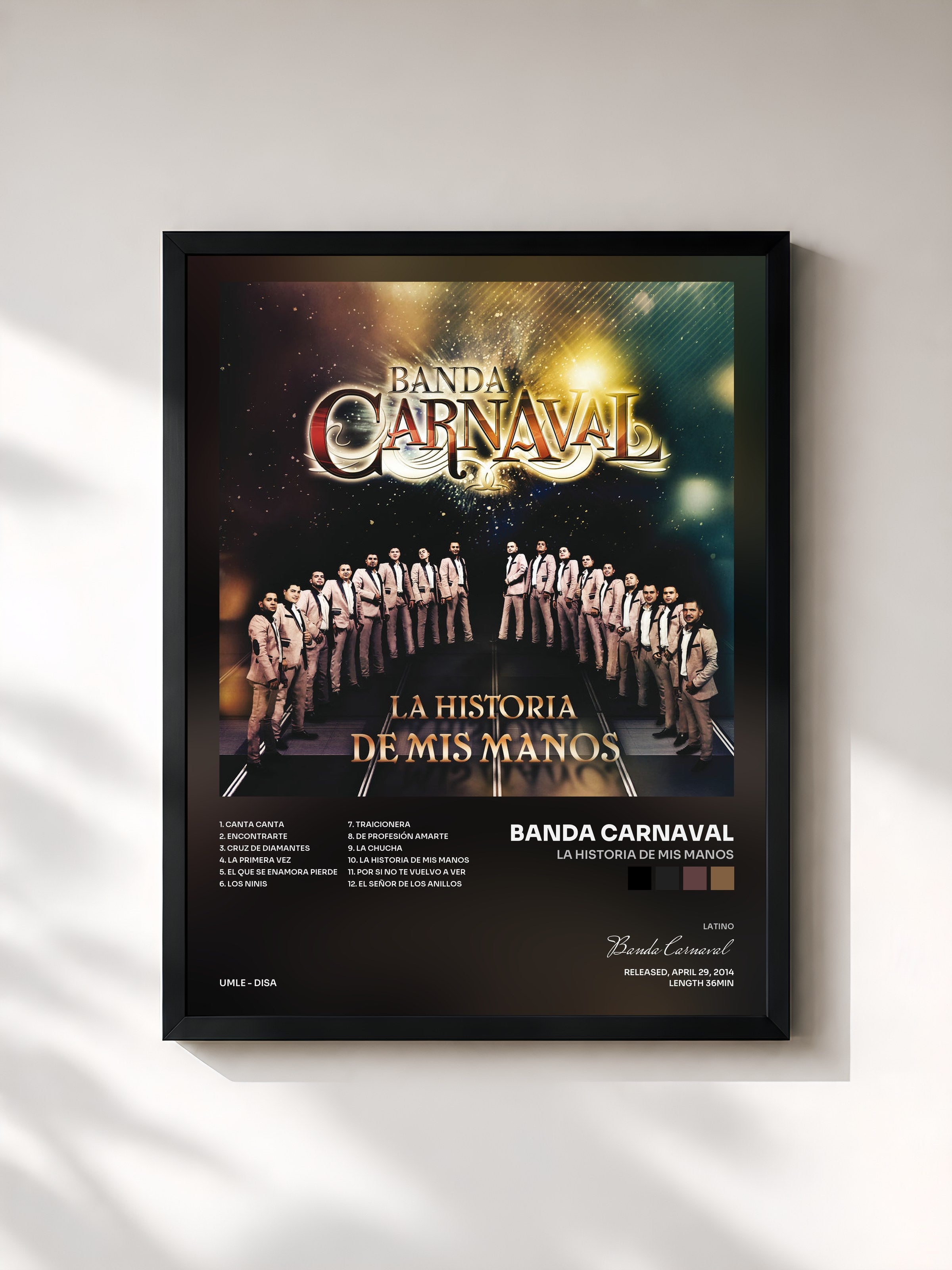 #noir Tableau de l'album La Historia De Mis Manos de Banda Carnaval, cadre noir, imprimé et encadré en France