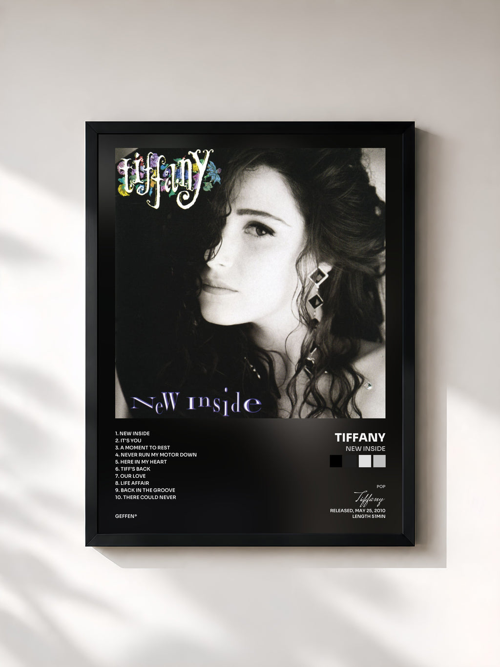 #noir Tableau de l'album New Inside de Tiffany, cadre noir, imprimé et encadré en France