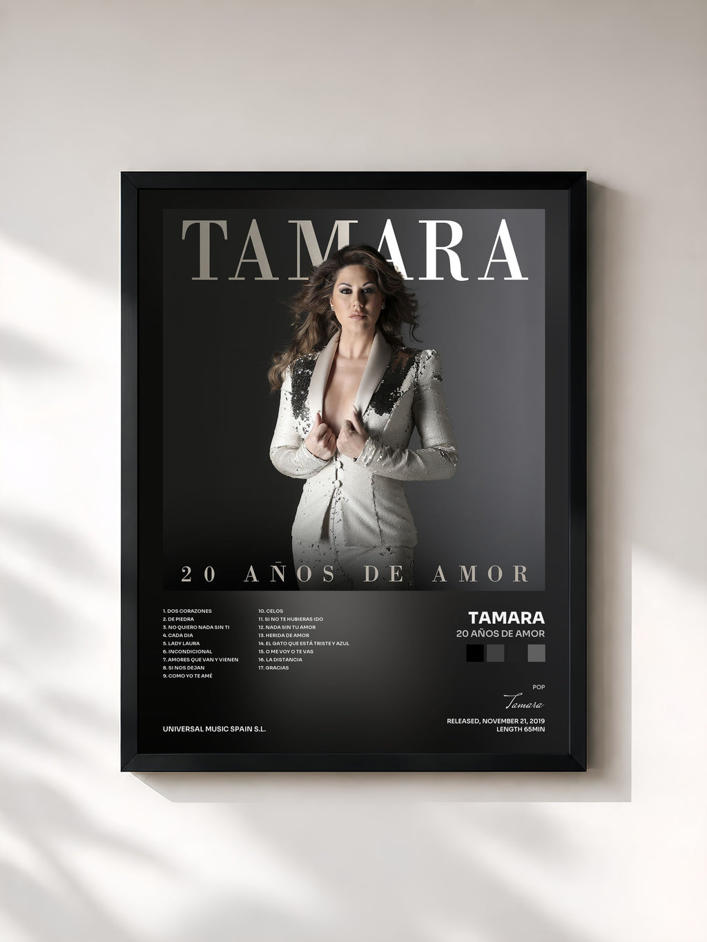 #noir Tableau de l'album 20 Años De Amor de Tamara, cadre noir, imprimé et encadré en France