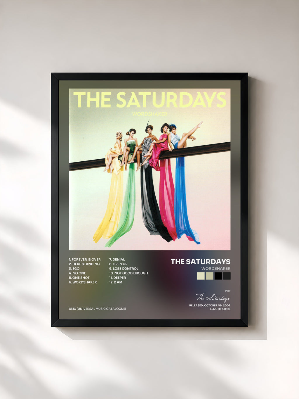 #noir Tableau de l'album Wordshaker de The Saturdays, cadre noir, imprimé et encadré en France