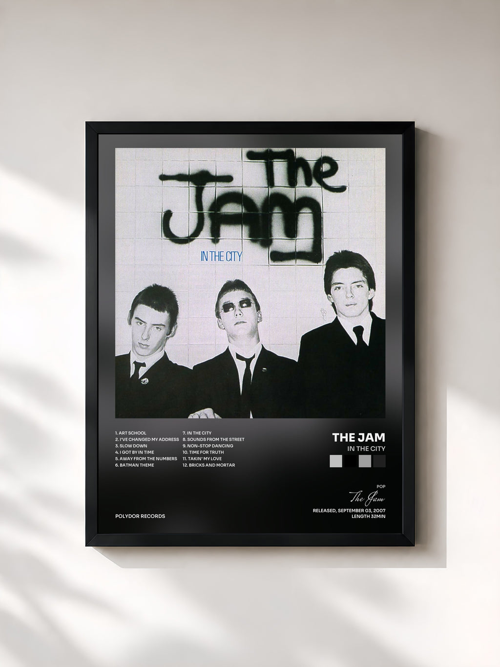 #noir Tableau de l'album In The City de The Jam, cadre noir, imprimé et encadré en France