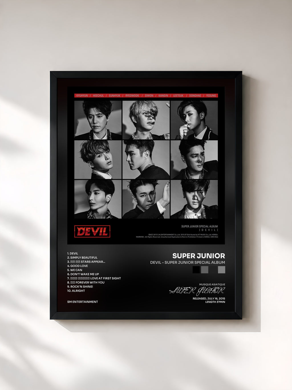 #noir Tableau de l'album DEVIL - SUPER JUNIOR SPECIAL ALBUM de SUPER JUNIOR, cadre noir, imprimé et encadré en France