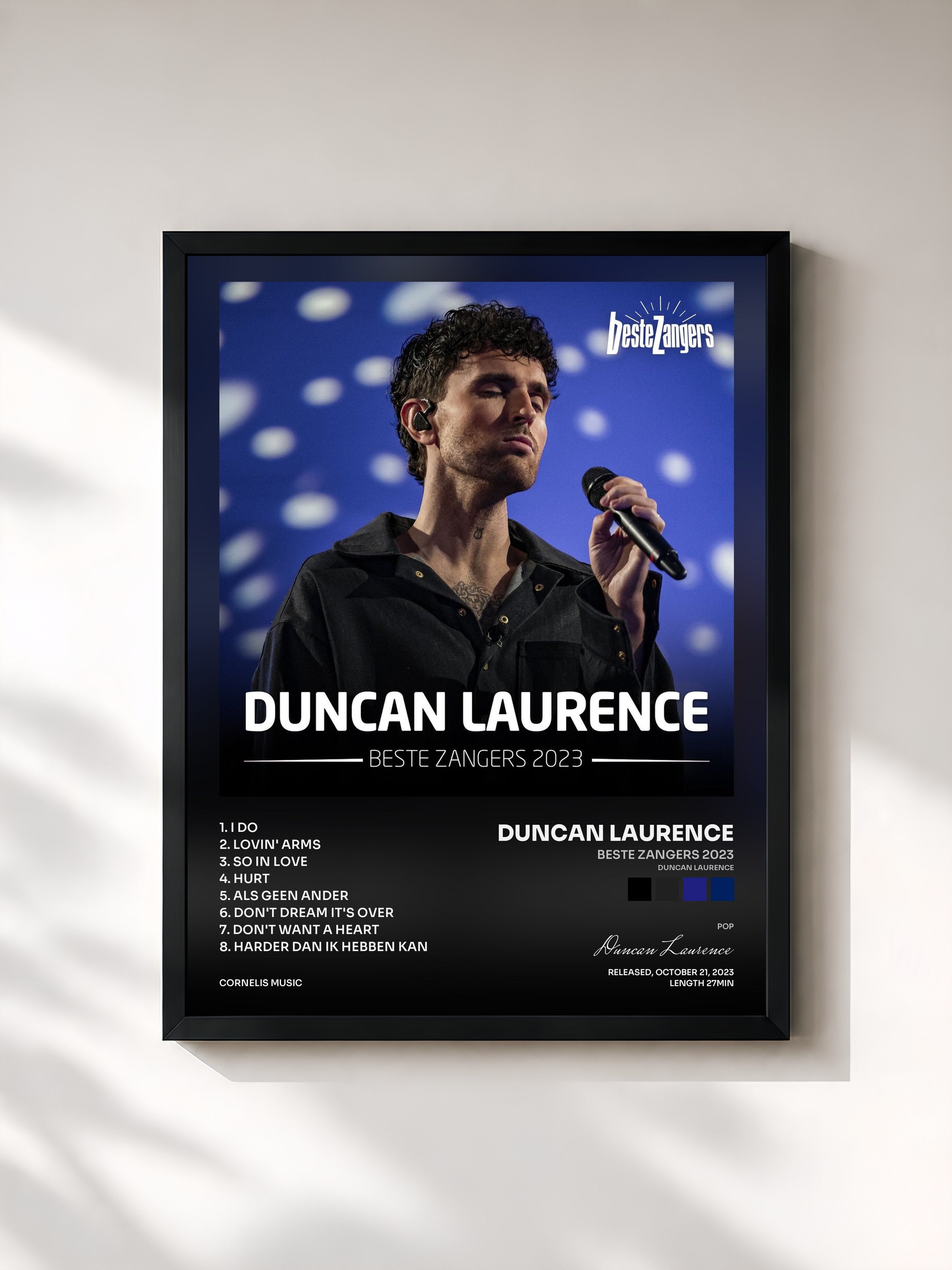 #noir Tableau de l'album Beste Zangers 2023 (Duncan Laurence) de Duncan Laurence, cadre noir, imprimé et encadré en France