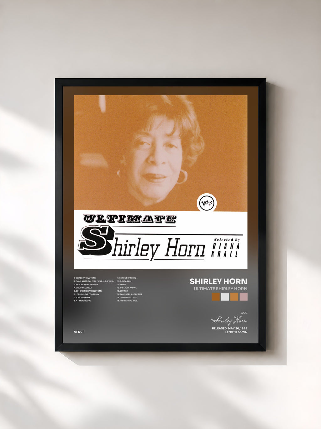 #noir Ultimate Shirley Horn di Shirley Horn in stampa incorniciata, cornice nera, stampata e incorniciata in Francia