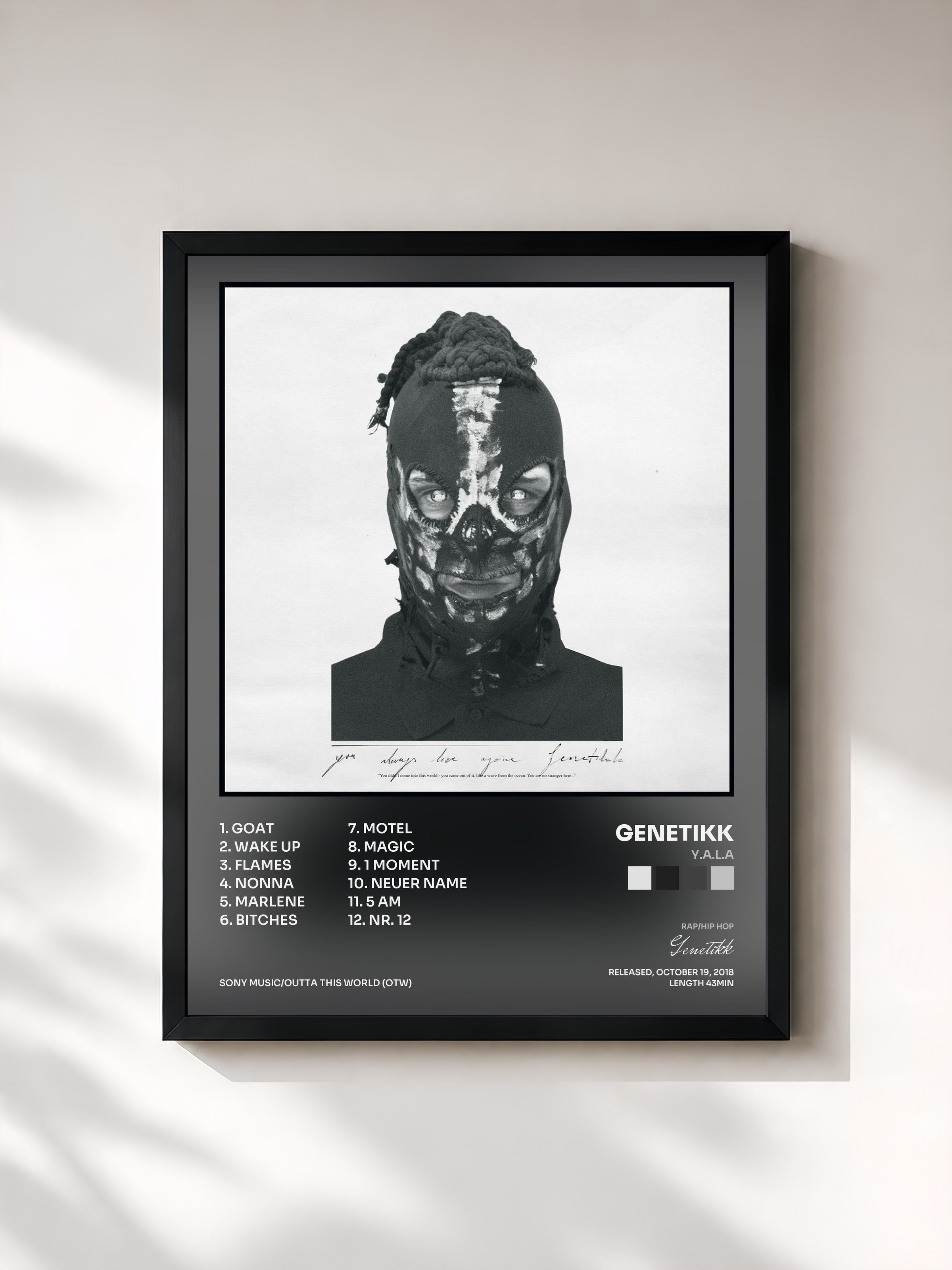 #noir Tableau de l'album Y.A.L.A de Genetikk, cadre noir, imprimé et encadré en France