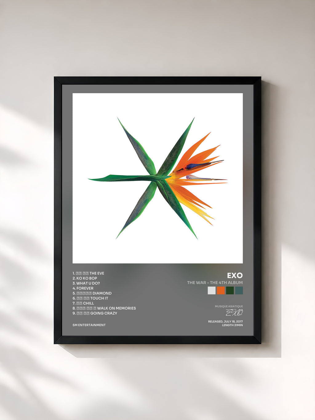 #noir Tableau de l'album THE WAR - The 4th Album de EXO, cadre noir, imprimé et encadré en France