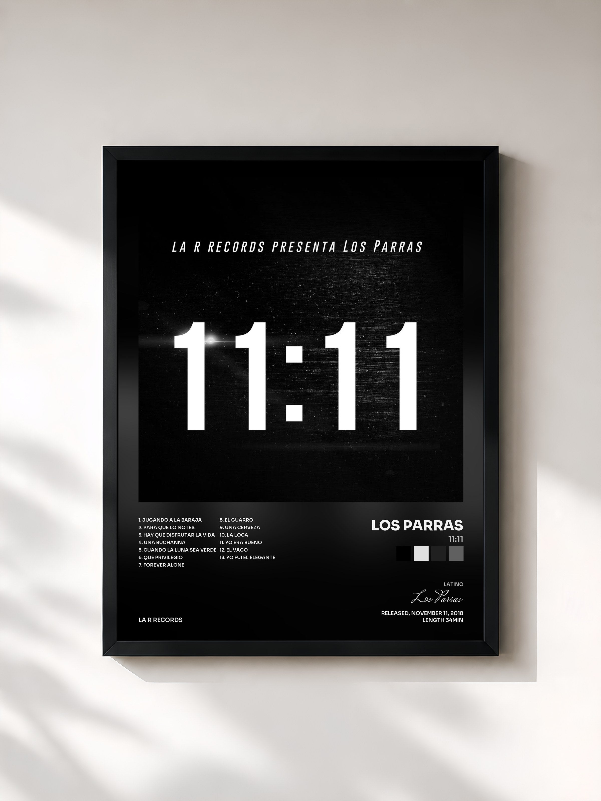 #noir Tableau de l'album 11:11 de Los Parras, cadre noir, imprimé et encadré en France