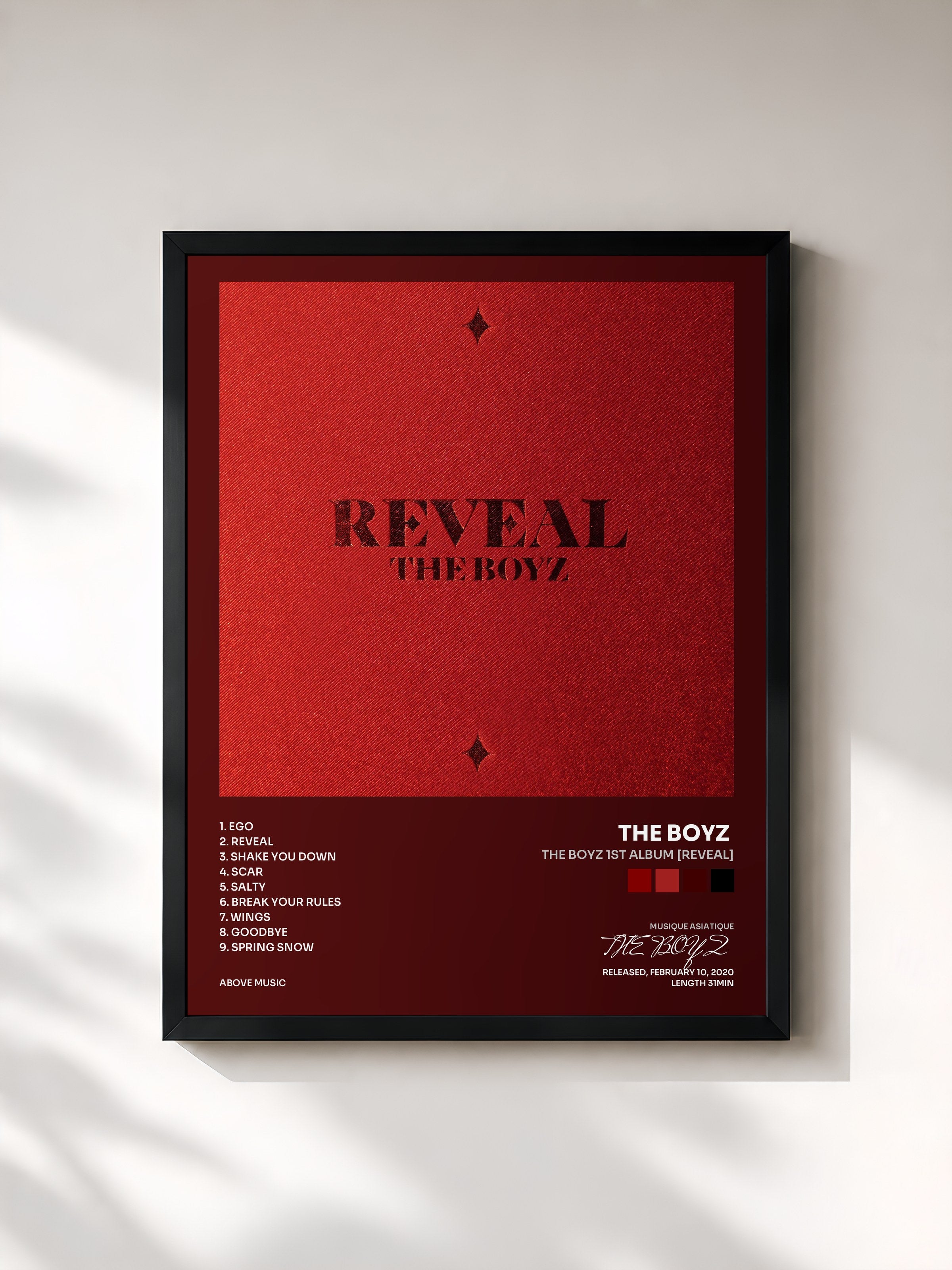 #noir Tableau de l'album THE BOYZ 1ST ALBUM [REVEAL] de THE BOYZ , cadre noir, imprimé et encadré en France