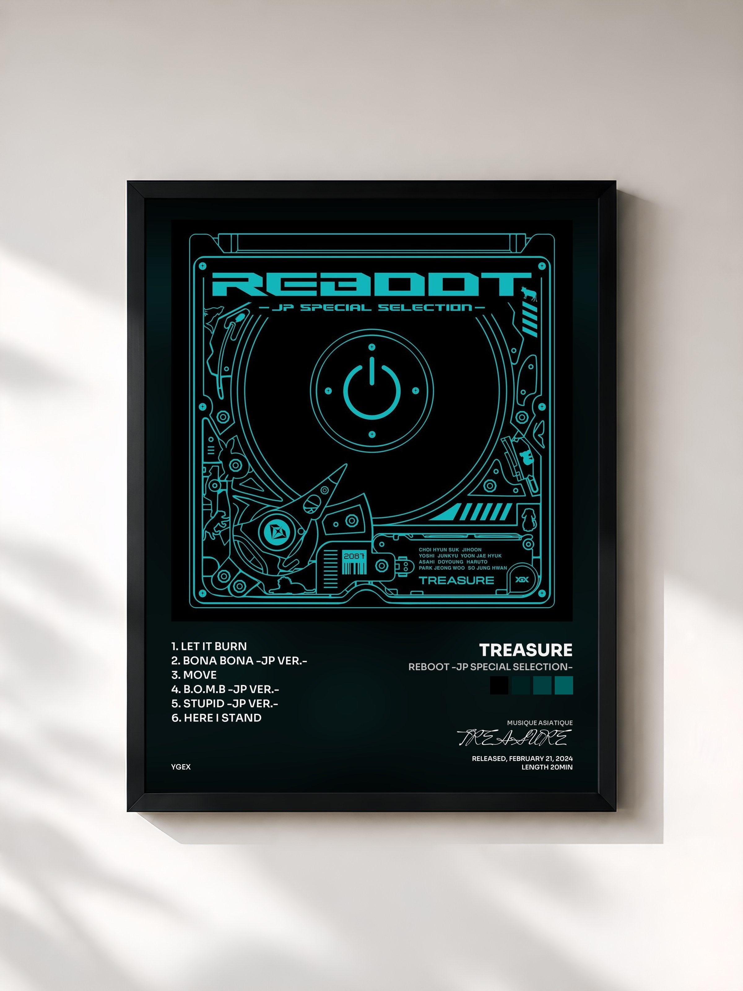 #noir Tableau de l'album REBOOT -JP SPECIAL SELECTION- de TREASURE, cadre noir, imprimé et encadré en France
