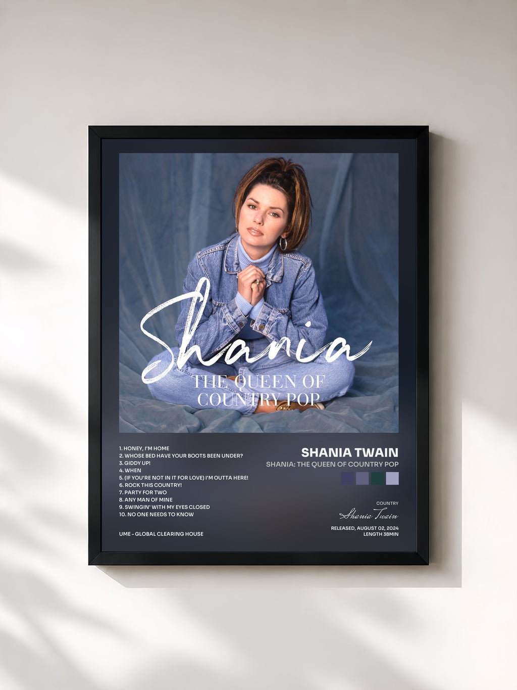 #noir Shania: The Queen Of Country Pop von Shania Twain als gerahmter Kunstdruck, schwarzer Rahmen, gedruckt und gerahmt in Frankreich