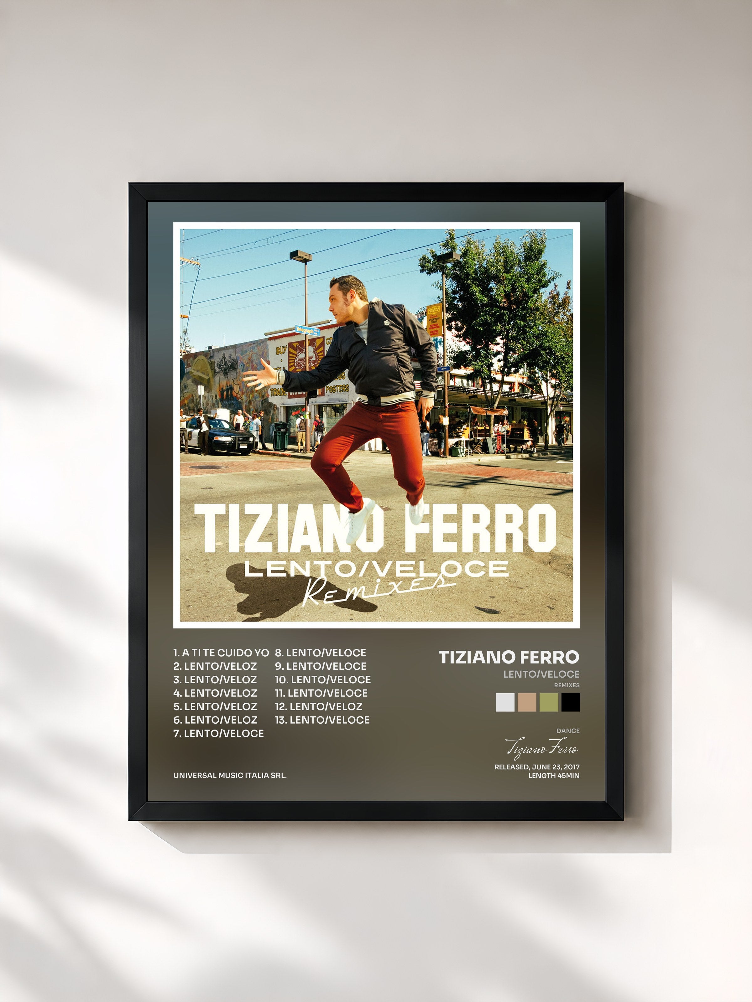 #noir Tableau de l'album Lento/Veloce (Remixes) de Tiziano Ferro, cadre noir, imprimé et encadré en France