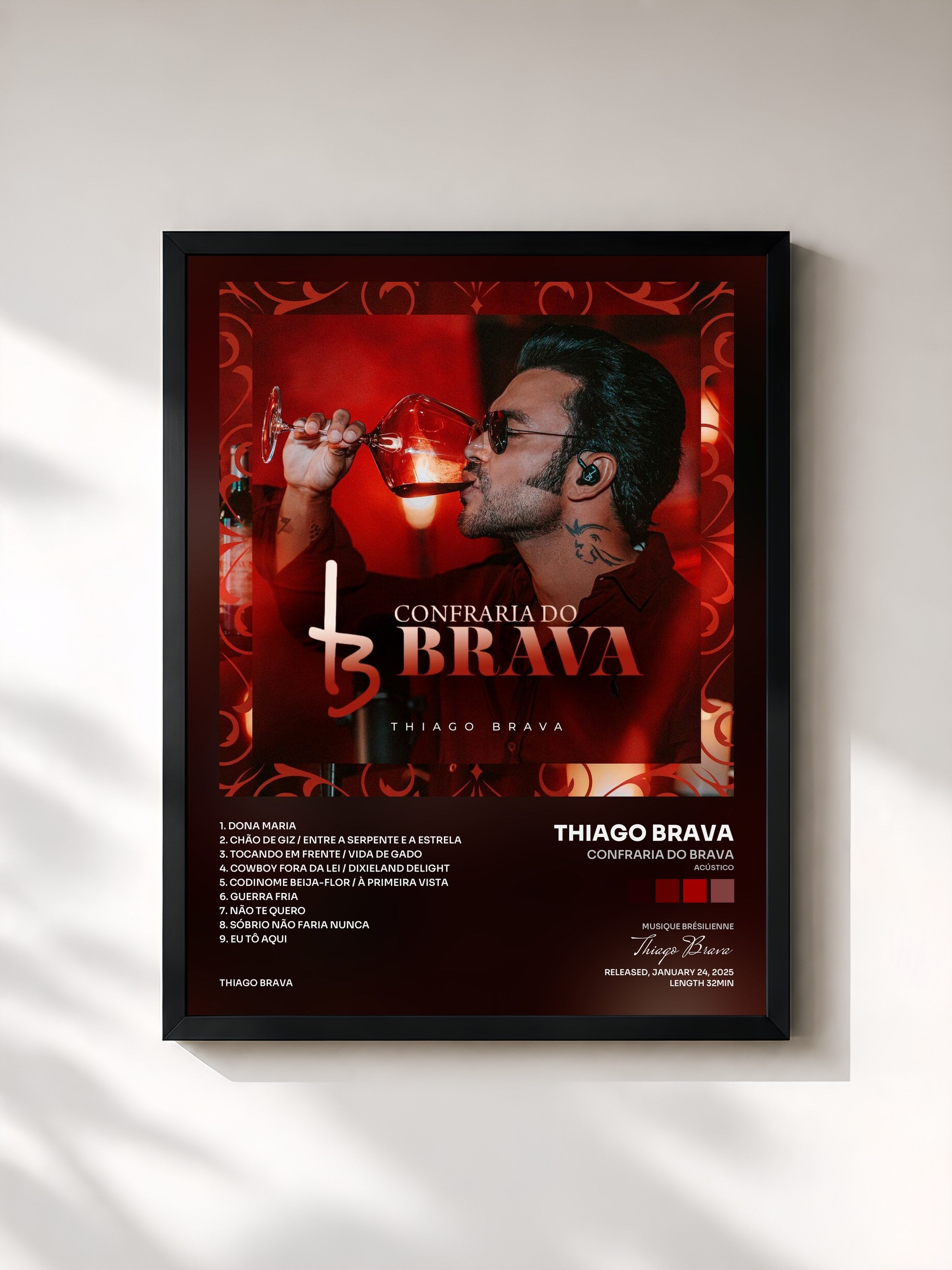 #noir Tableau de l'album Confraria do Brava (Acústico) de Thiago Brava, cadre noir, imprimé et encadré en France