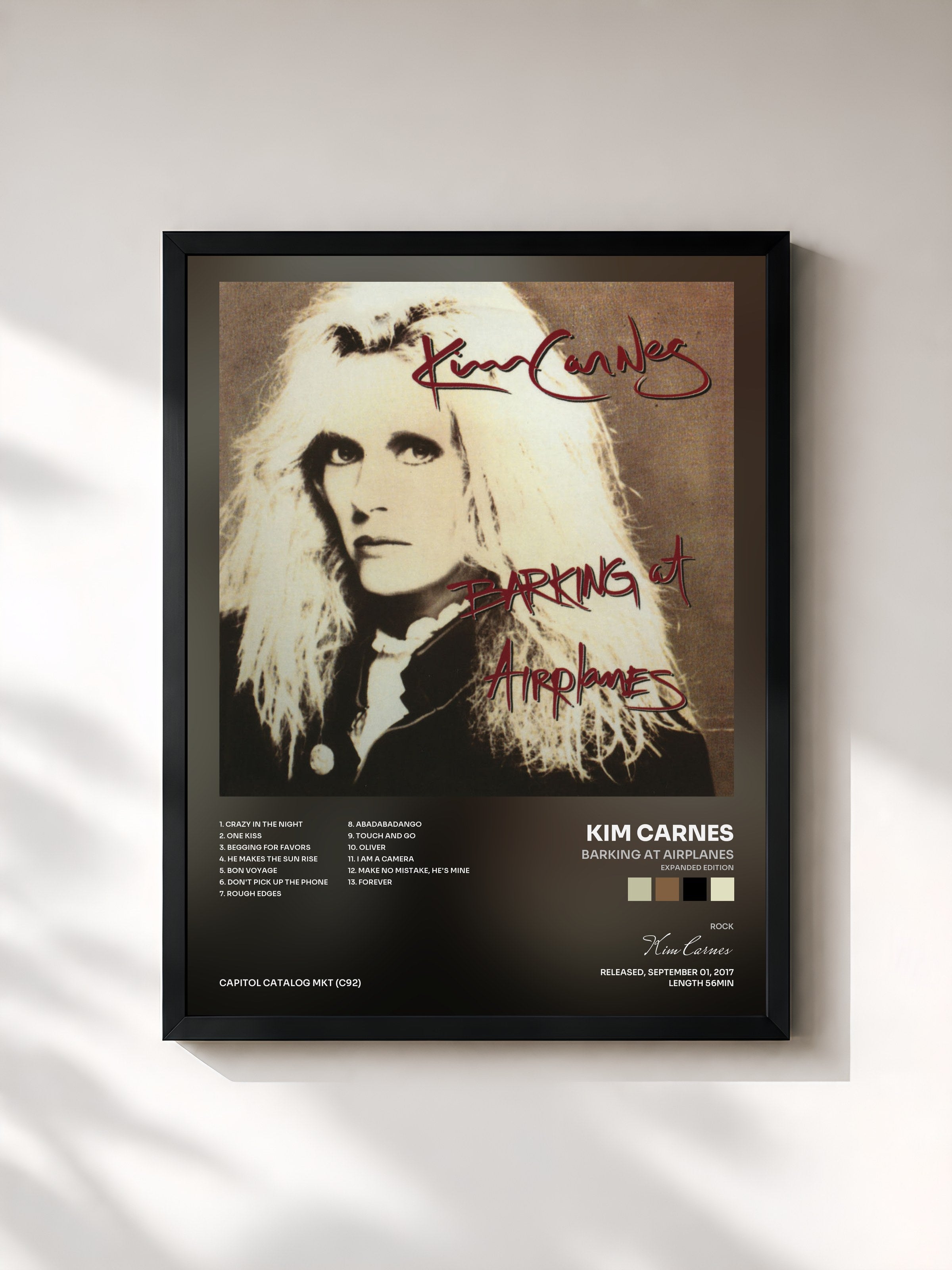 #noir Tableau de l'album Barking At Airplanes (Expanded Edition) de Kim Carnes, cadre noir, imprimé et encadré en France