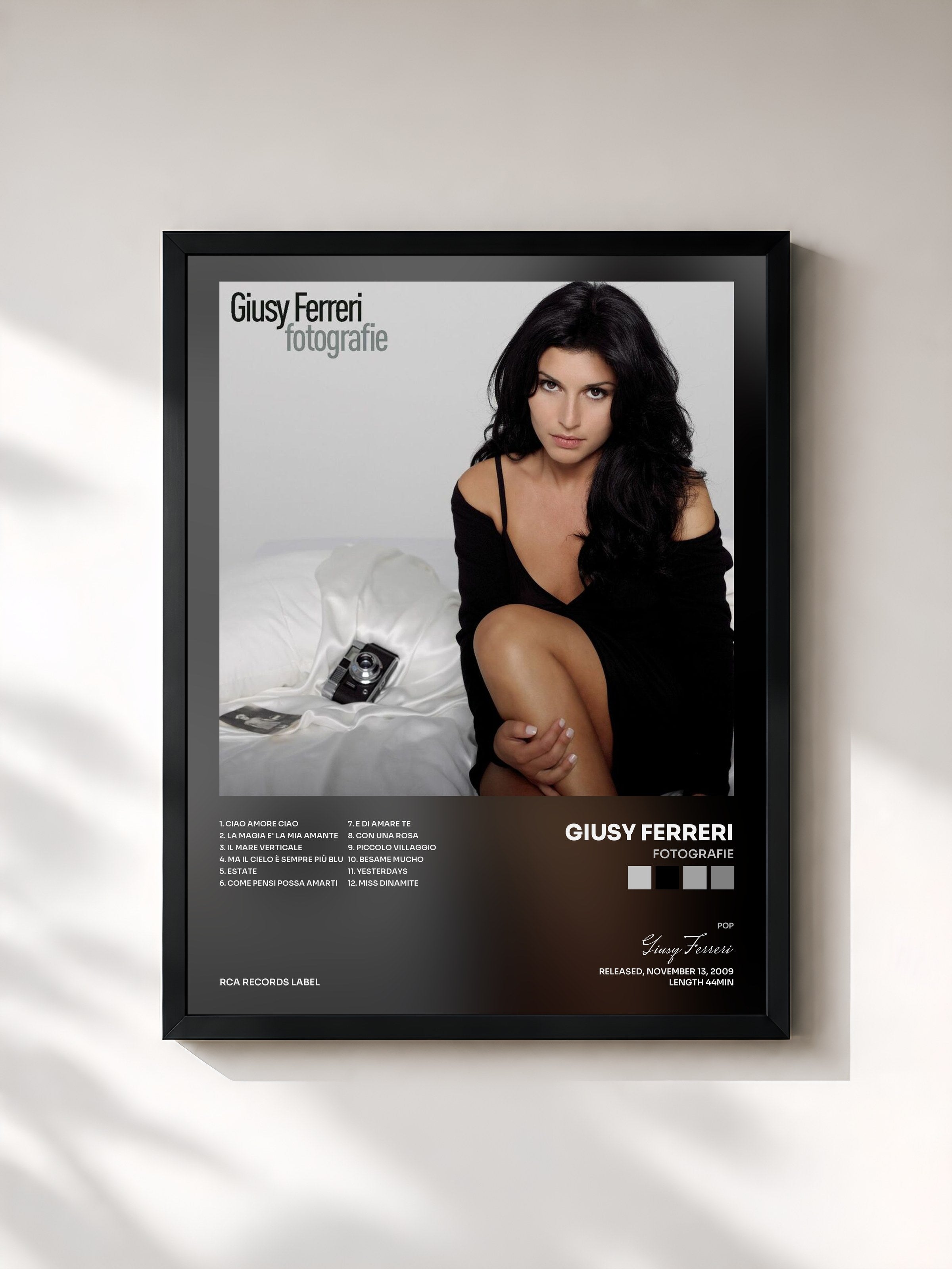 #noir Tableau de l'album Fotografie de Giusy Ferreri, cadre noir, imprimé et encadré en France