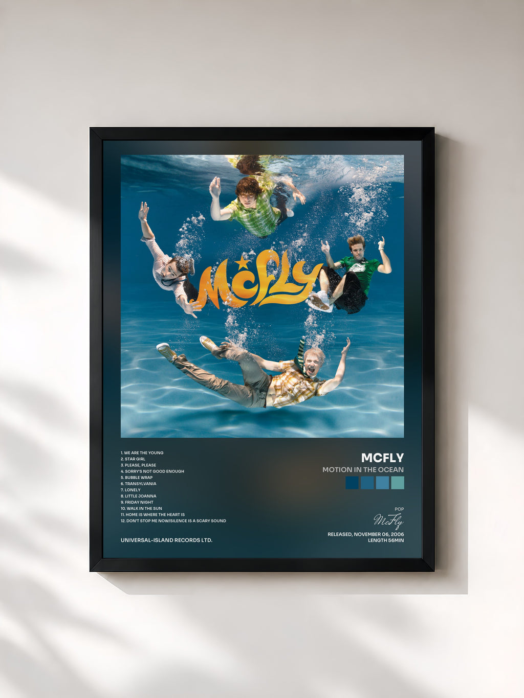 #noir Tableau de l'album Motion In The Ocean de McFly, cadre noir, imprimé et encadré en France