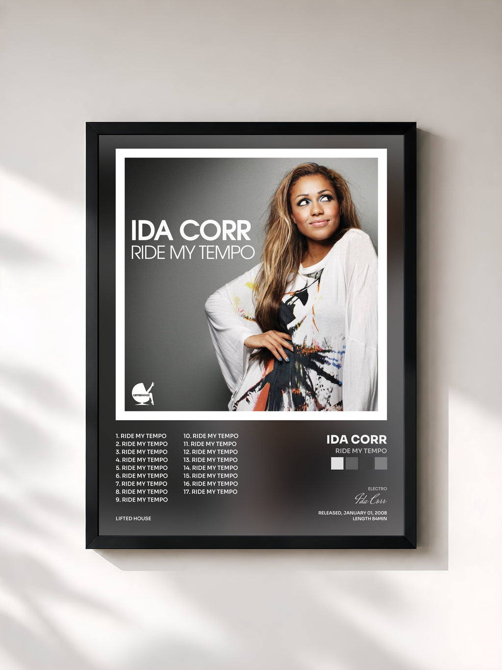 #noir Tableau de l'album Ride My Tempo de Ida Corr, cadre noir, imprimé et encadré en France