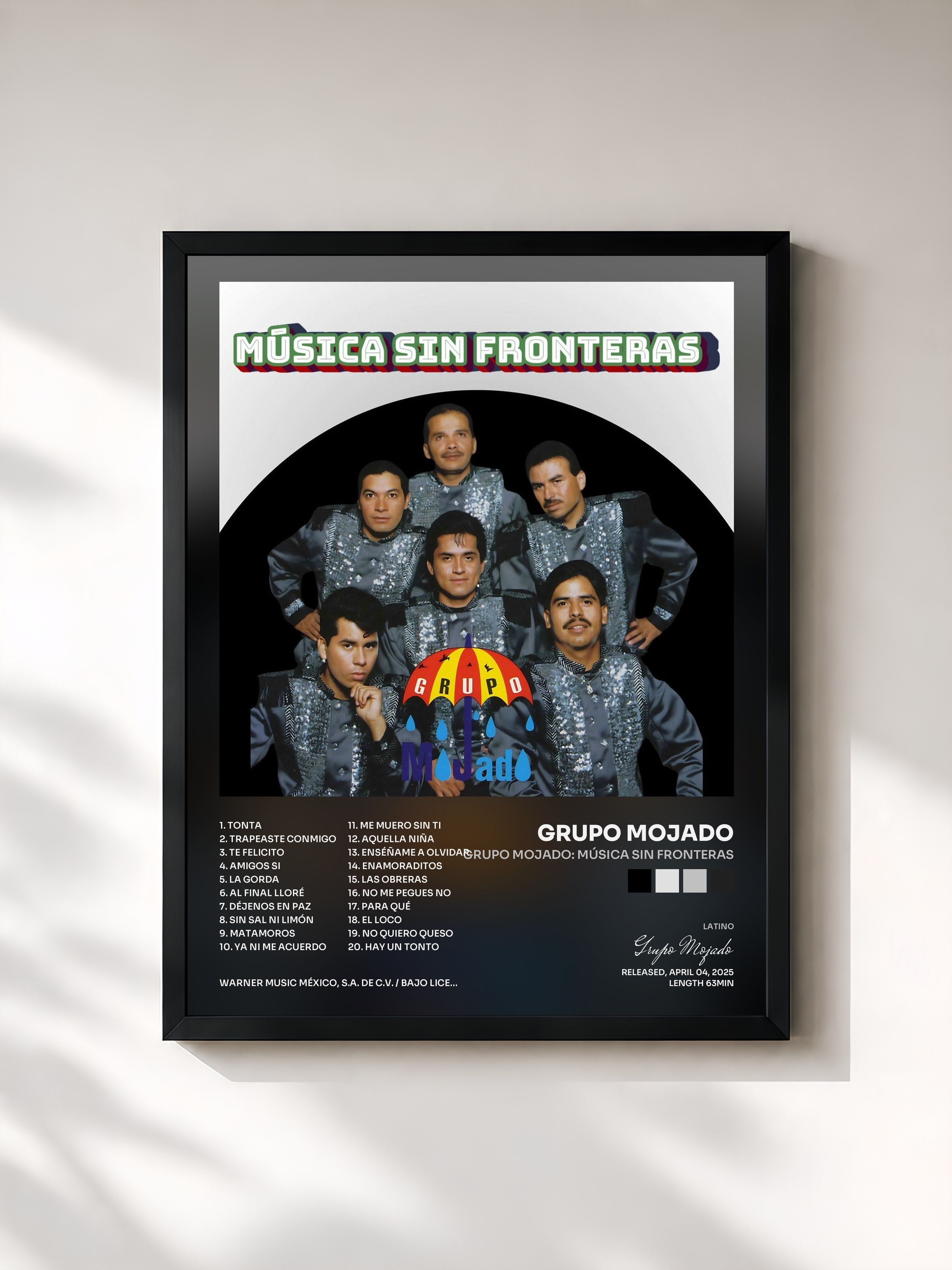 #noir Tableau de l'album Grupo Mojado: Música Sin Fronteras de Grupo Mojado, cadre noir, imprimé et encadré en France