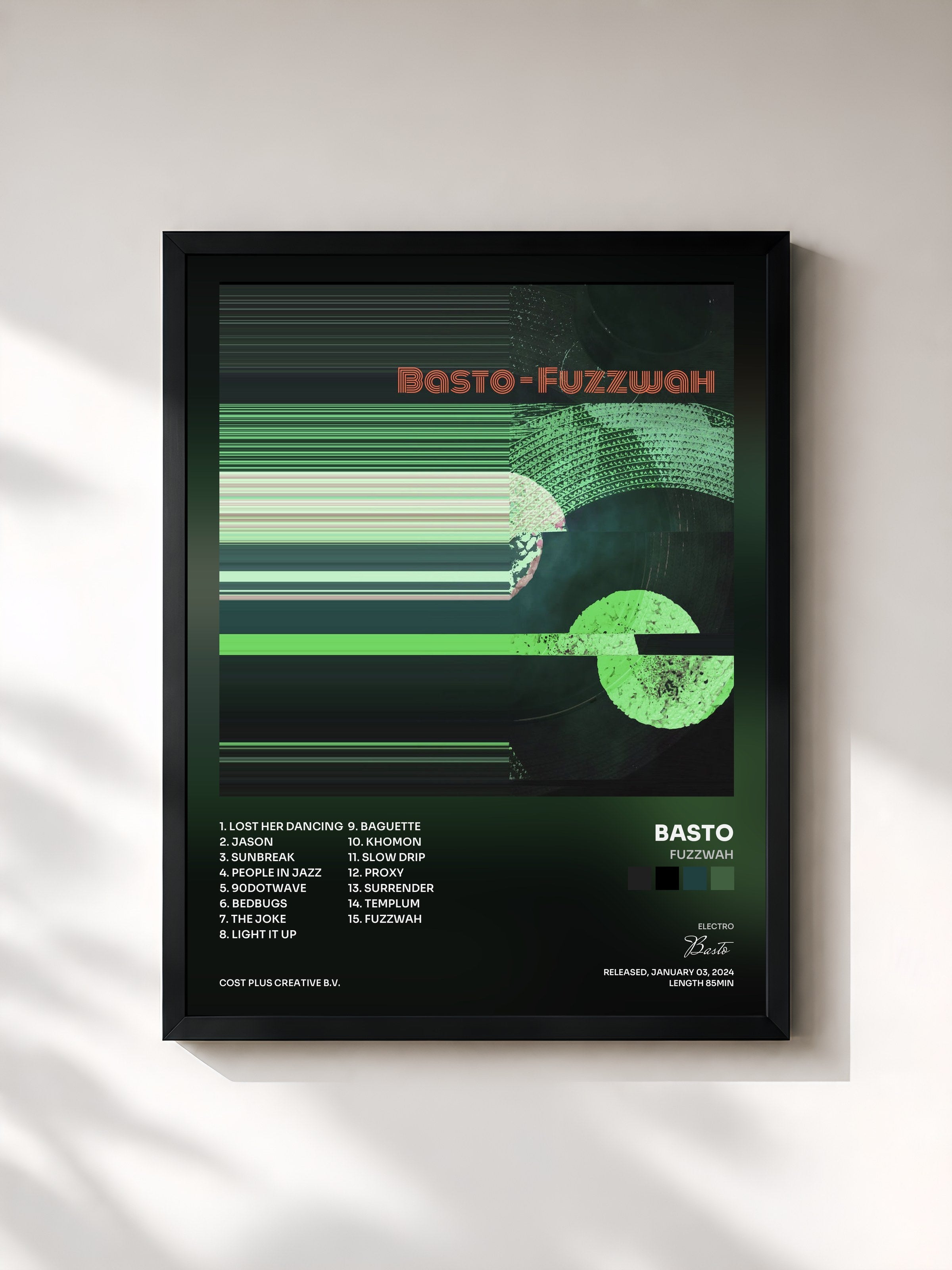 #noir Tableau de l'album Fuzzwah de Basto, cadre noir, imprimé et encadré en France