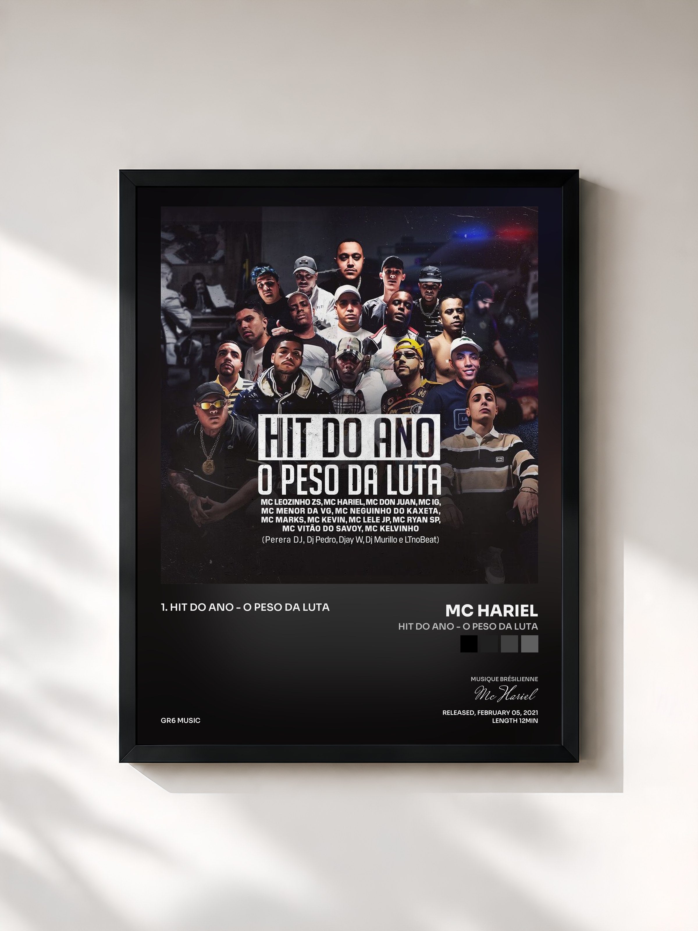 #noir Tableau de l'album Hit do Ano - O Peso da Luta de Mc Hariel, cadre noir, imprimé et encadré en France