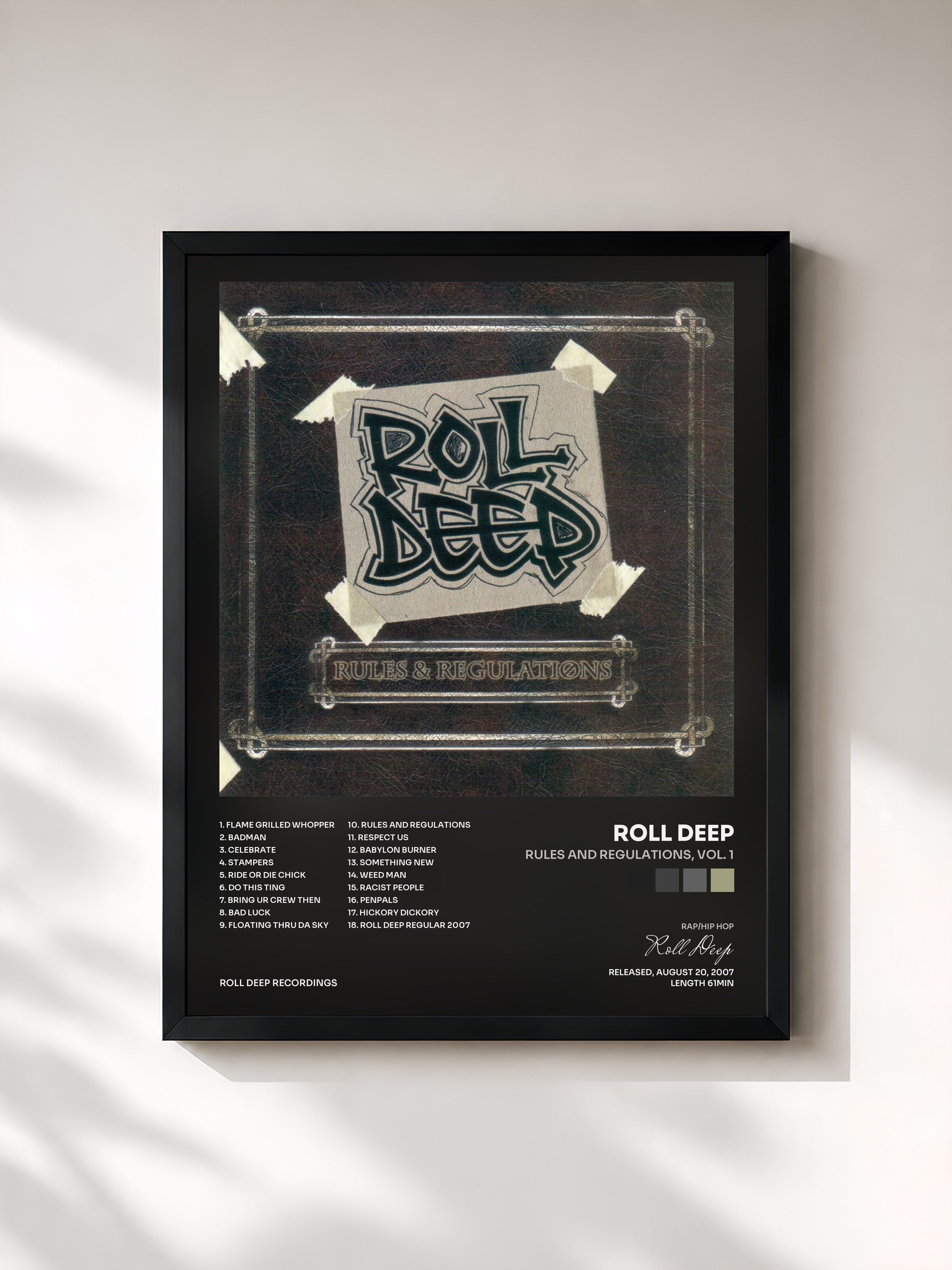 #noir Tableau de l'album Rules and Regulations, Vol. 1 de Roll Deep, cadre noir, imprimé et encadré en France
