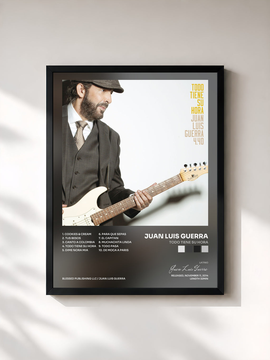 #noir Todo Tiene Su Hora von Juan Luis Guerra als gerahmter Kunstdruck, schwarzer Rahmen, gedruckt und gerahmt in Frankreich